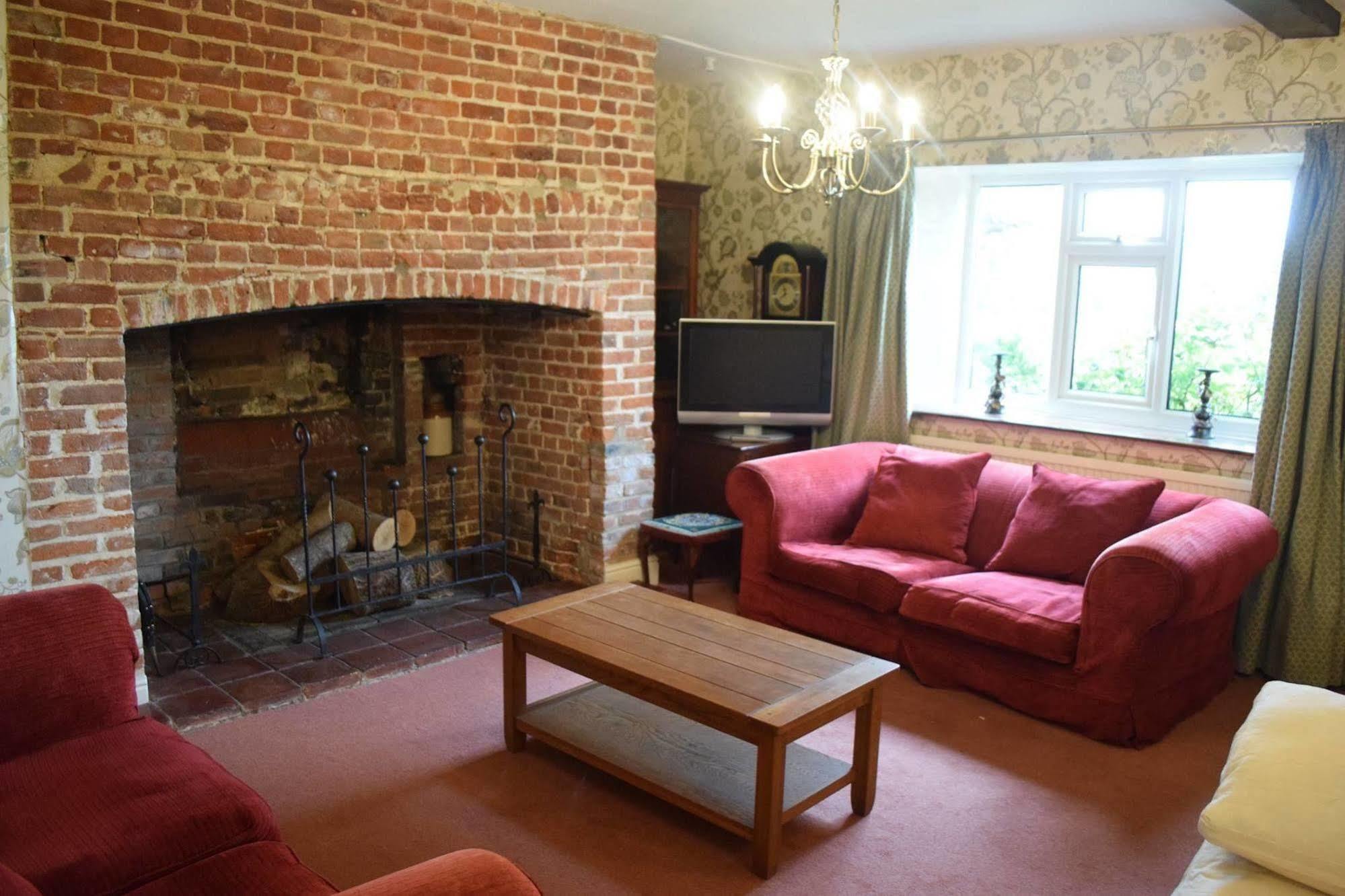Hotel At The Farmhouse Hunters Hall Dereham Exterior foto